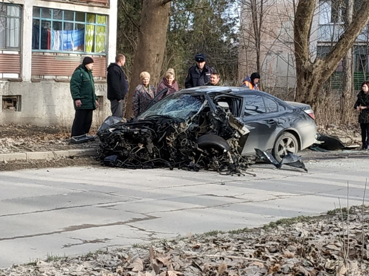 Дтп бмв. Авария в Симферополе БМВ. Сегодняшнее ДТП Симферопольский район.